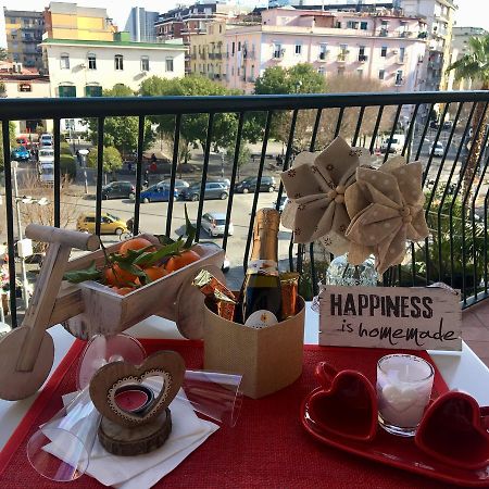 Holiday Garibaldi Napoli Bed & Breakfast Luaran gambar